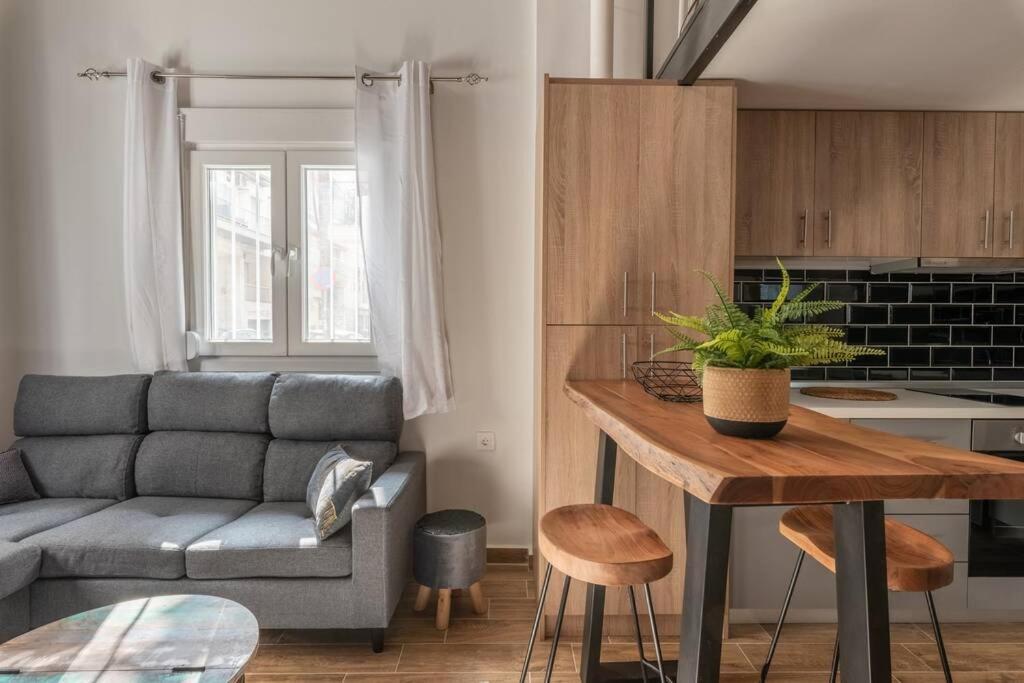 Industrial Loft Near Seaside W 200Mbps Leilighet Thessaloníki Eksteriør bilde