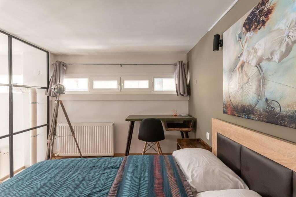 Industrial Loft Near Seaside W 200Mbps Leilighet Thessaloníki Eksteriør bilde
