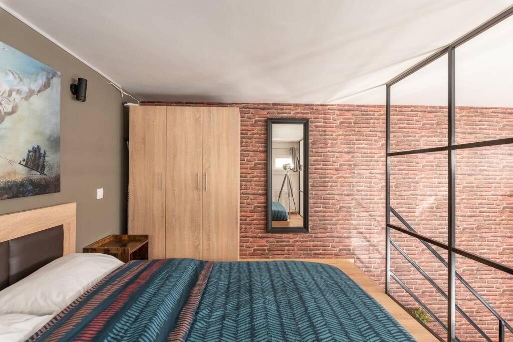 Industrial Loft Near Seaside W 200Mbps Leilighet Thessaloníki Eksteriør bilde